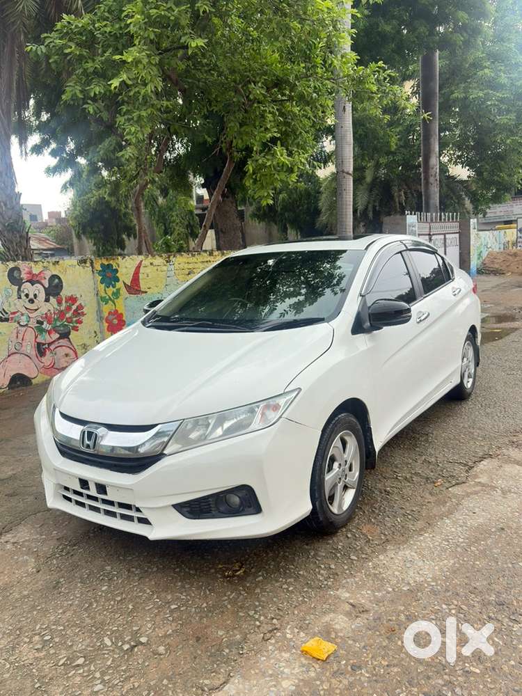 Honda City Zx 2015 Cng & Hybrids With Sunroof