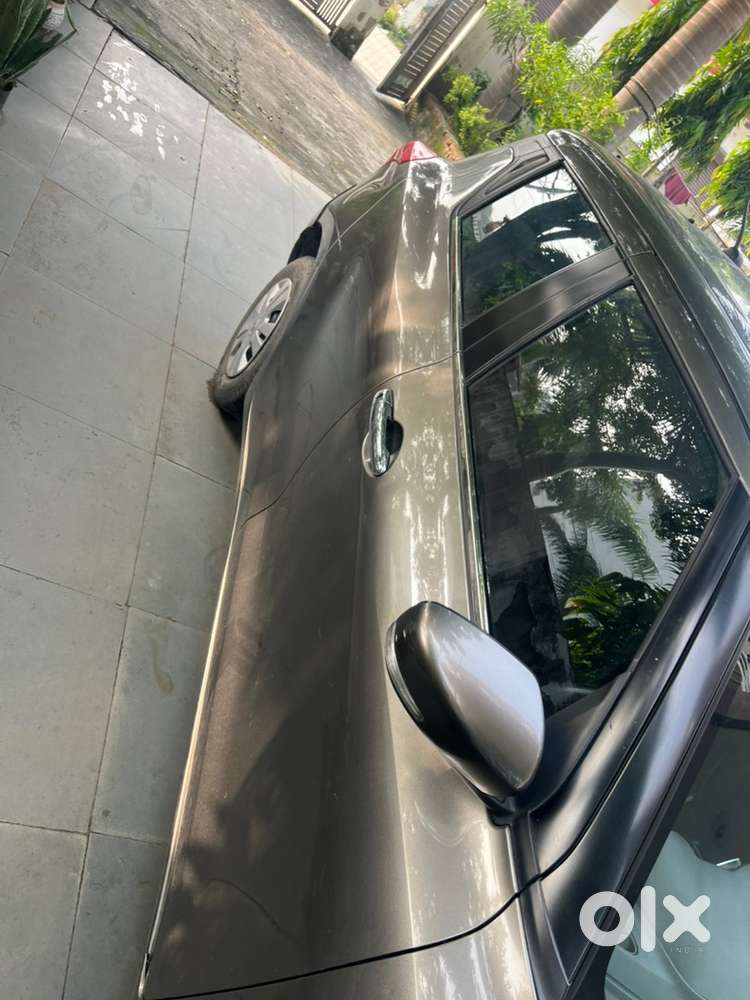 Maruti Suzuki Swift Petrol 2020