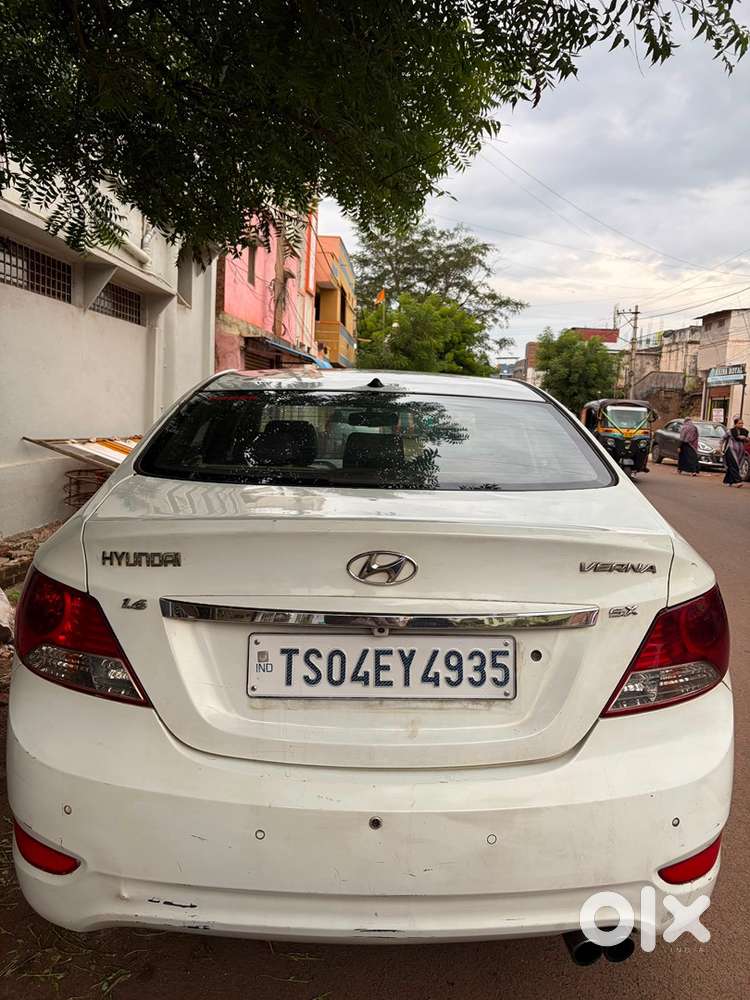 Hyundai Fluidic Verna 2014