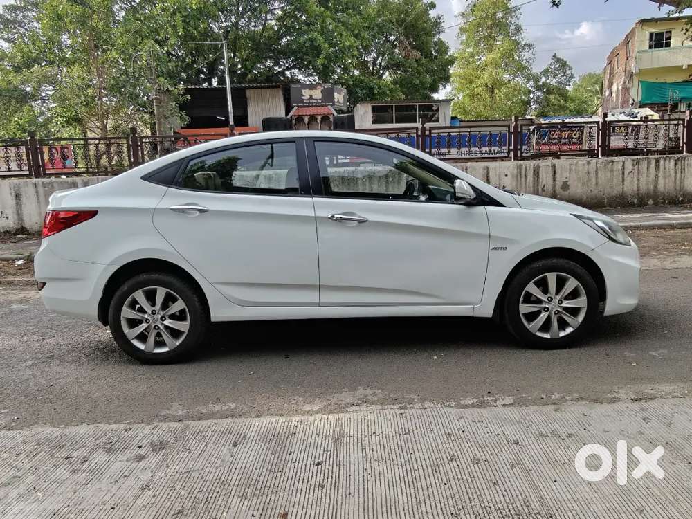 Hyundai Verna 2013 Petrol 70000 Km Driven