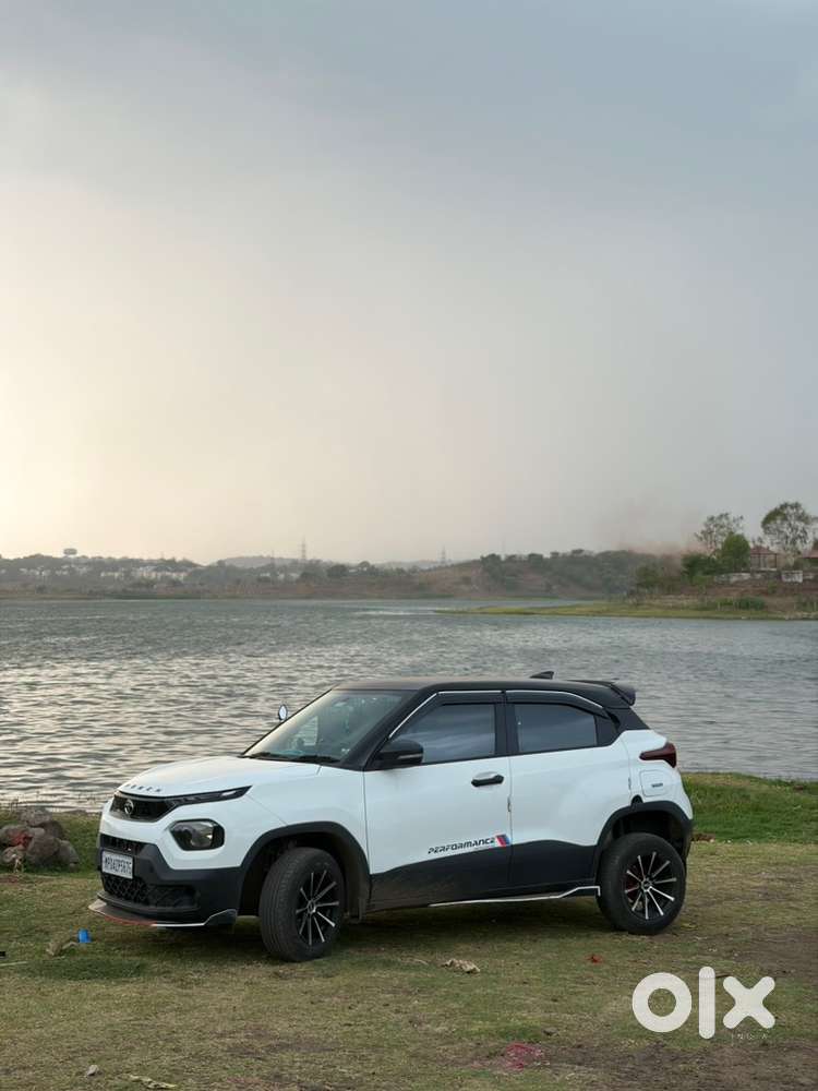 Tata Punch Petrol 2023