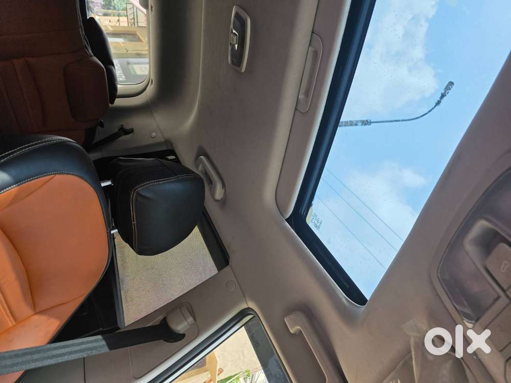 Automatic.  With Sunroof