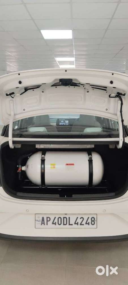 Hyundai Aura Sx 1.2 Cng, 2024, Cng & Hybrids