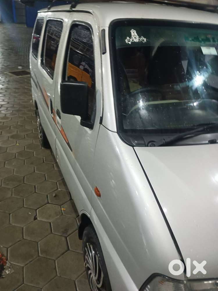 Maruti Suzuki Eeco 2017
