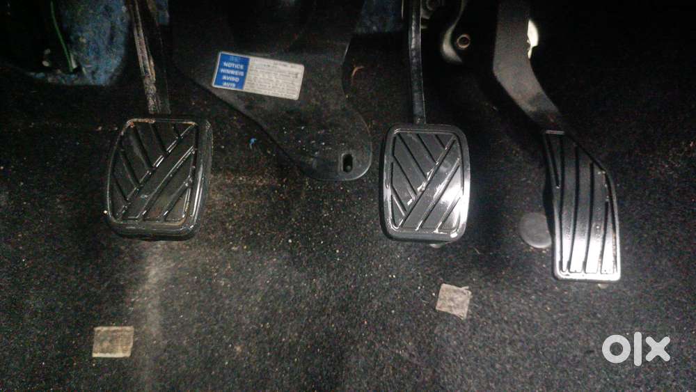 Maruti Suzuki Swift Zxi, 2013, Petrol