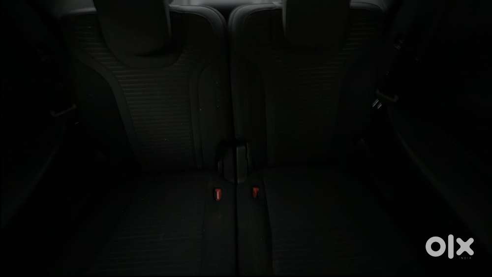 Mahindra Xuv700 2.2 Ax 5 Diesel At 7 Str, 2023, Diesel