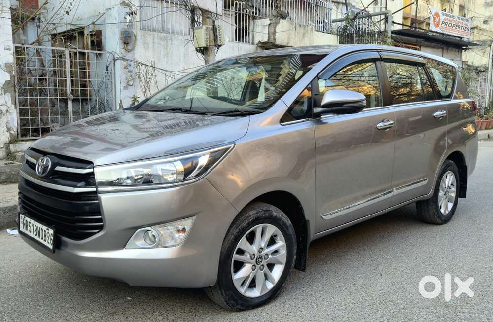 Toyota Innova Crysta 2.4 G Mt, 2019, Diesel