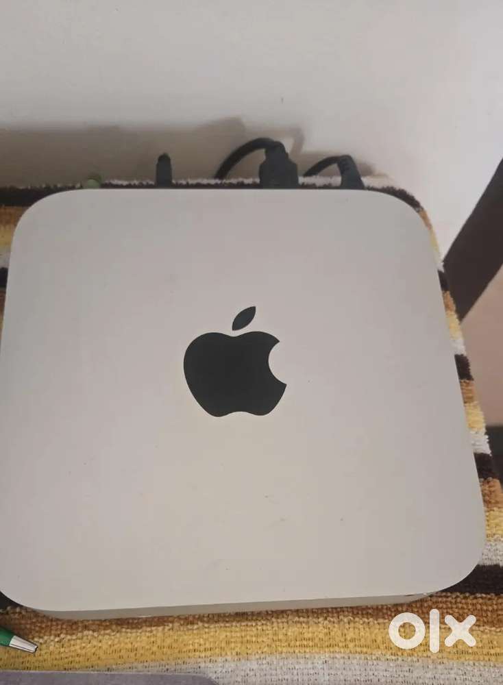 Mac Mini (late 2014) 8GB 1 TB Duel core intel i5 - Computers