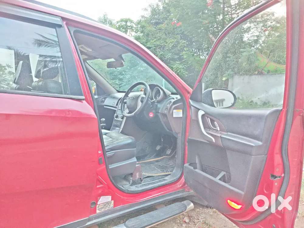 Mahindra Xuv500 2014 Diesel 89500 Km Driven