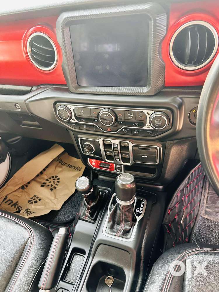 Jeep Wrangler 2.0 Rubicon Petrol At, 2022, Petrol