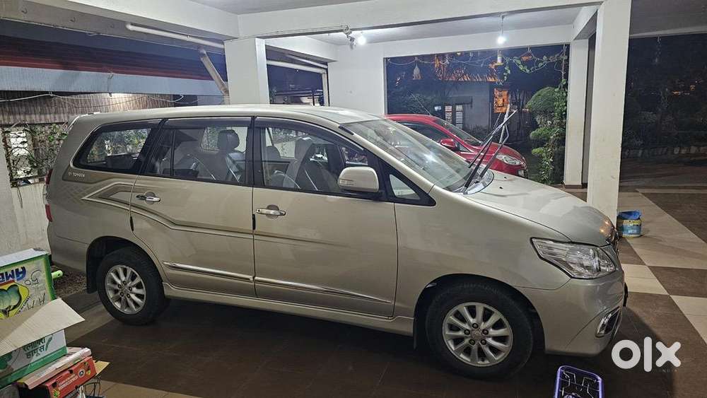 Toyota Innova Diesel 2014