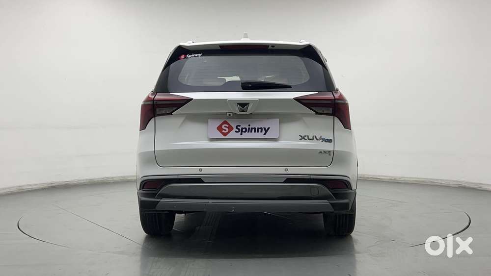Mahindra Xuv700 2.0 Ax 7 Petrol At Luxury Pack Str, 2021, Petrol
