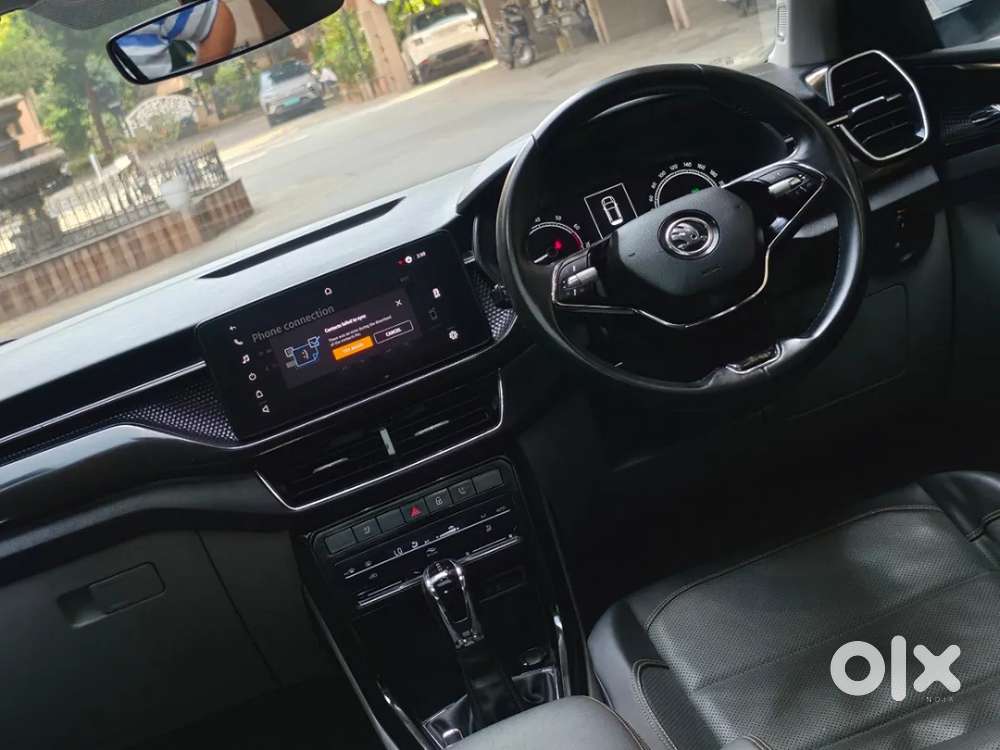 Skoda Kushaq Style 1.0l Tsi At, 2022, Petrol