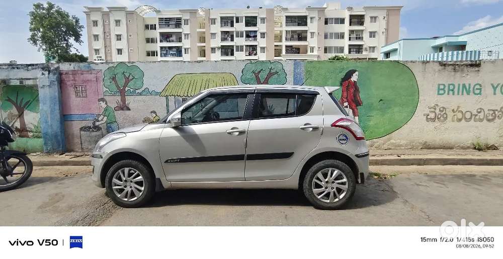 Maruti Suzuki Swift Vvt Zxi 2012