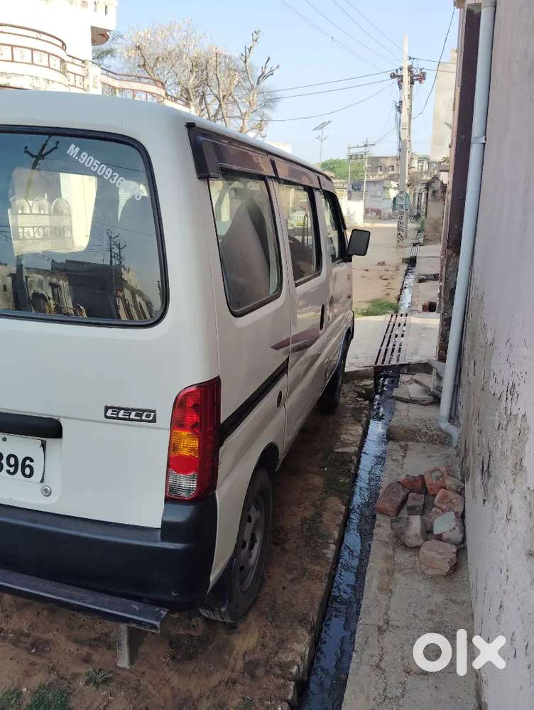 Maruti Suzuki Eeco 2015 Cng & Hybrids 140000 Km Driven