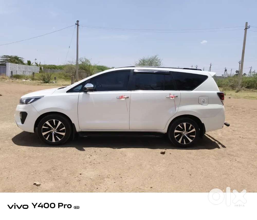 Toyota Innova Crysta 2022