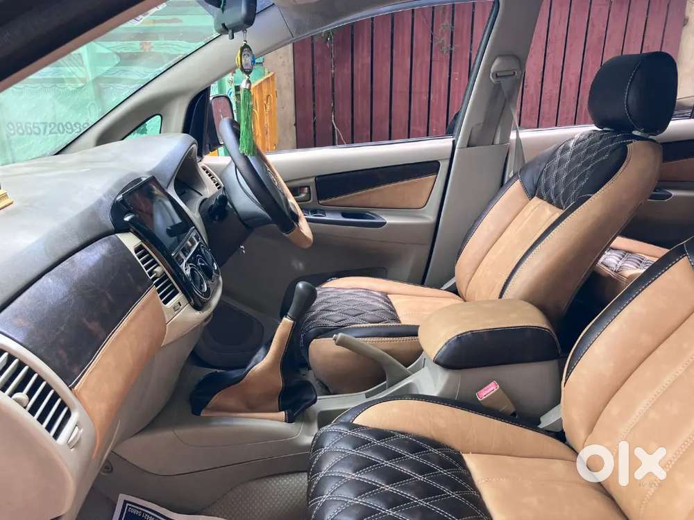 Toyota Innova Vx Petrol 2009 Model