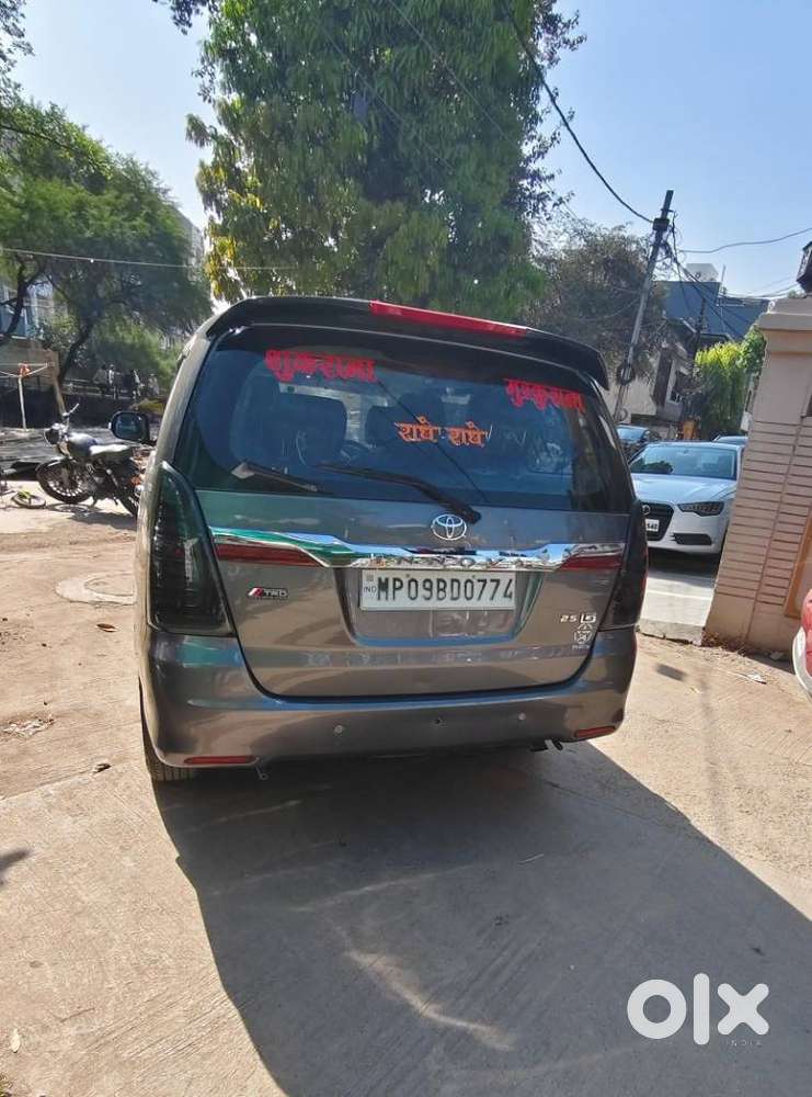 Toyota Innova 2.5 G (diesel) 7 Seater Bs Iv, 2014, Diesel