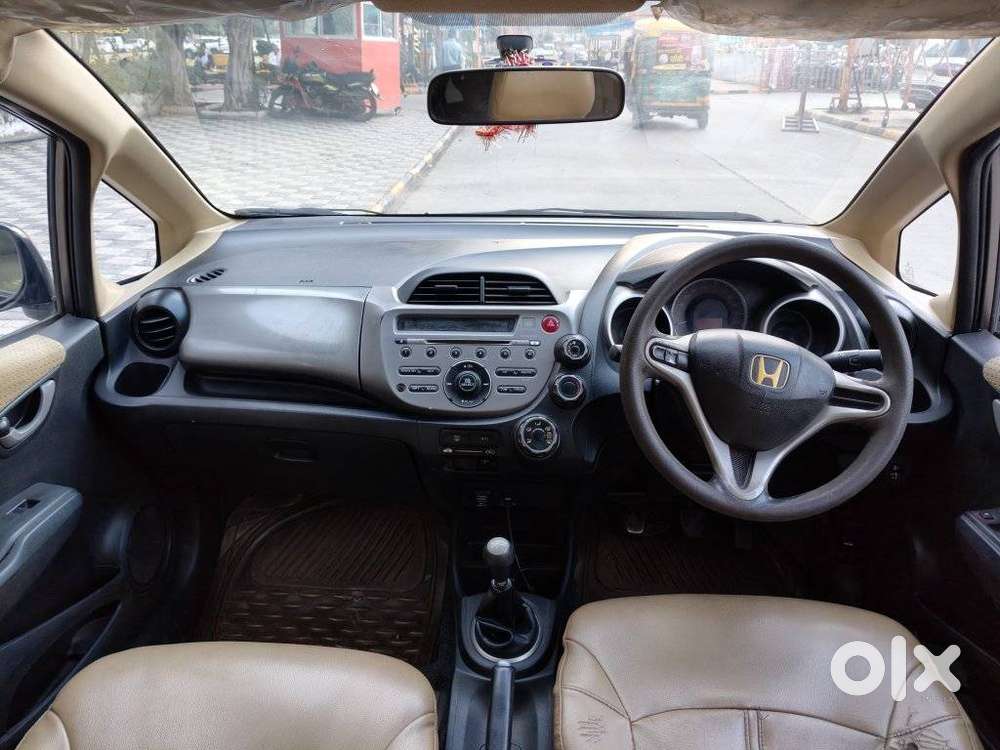 Honda Jazz V Mt Privilege, 2012, Petrol