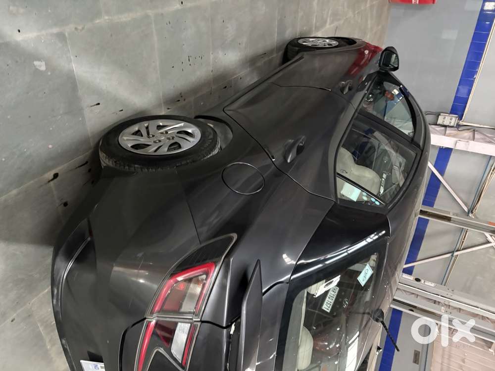 Hyundai Aura 2022 Cng Car