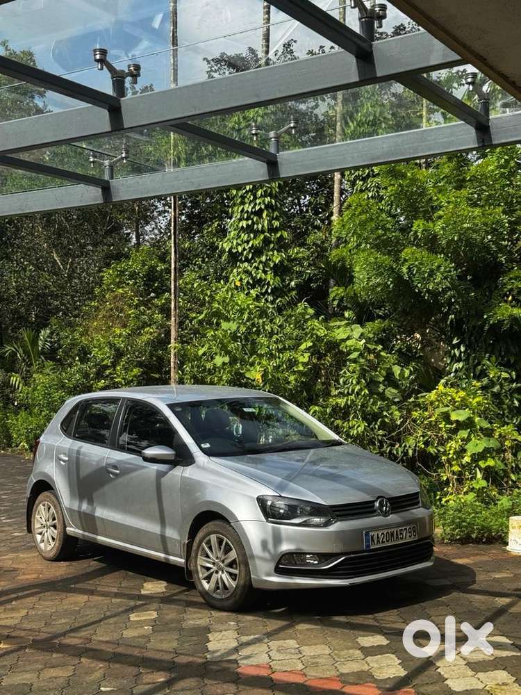Volkswagen Polo Petrol Manual 2015 Year