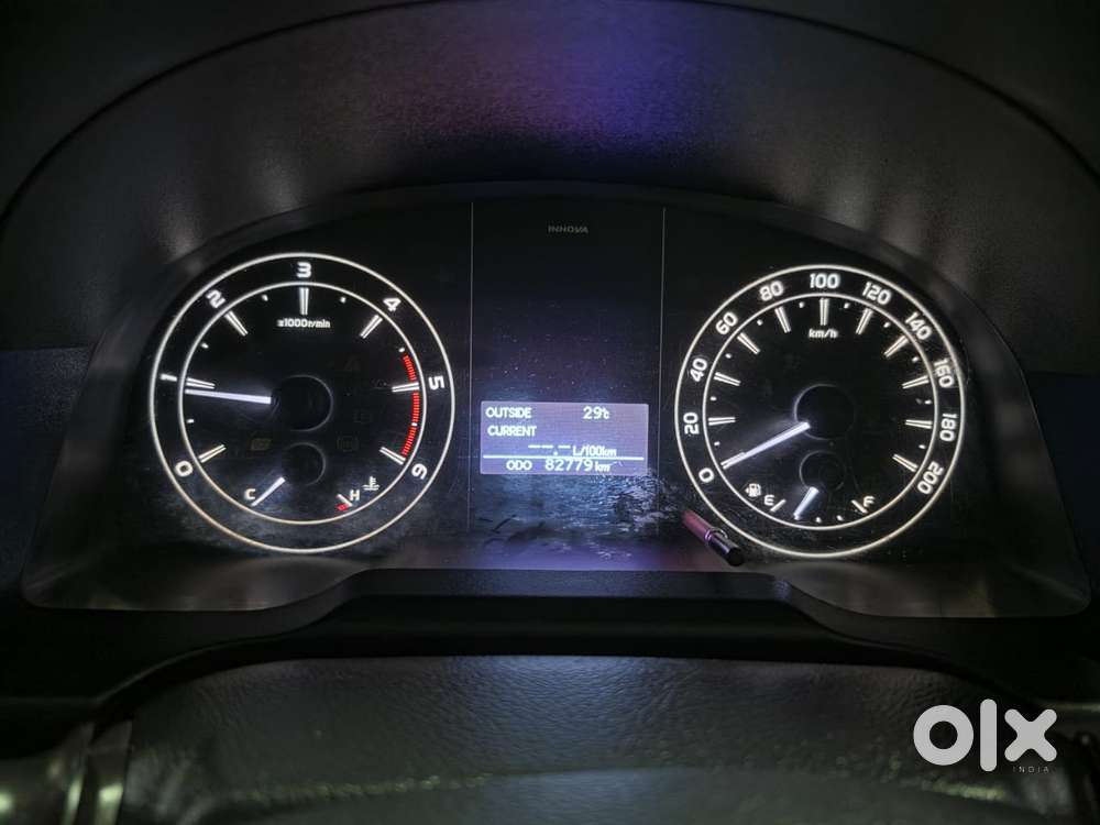 Toyota Innova Crysta 2.4 Gx Mt 8s, 2020, Diesel