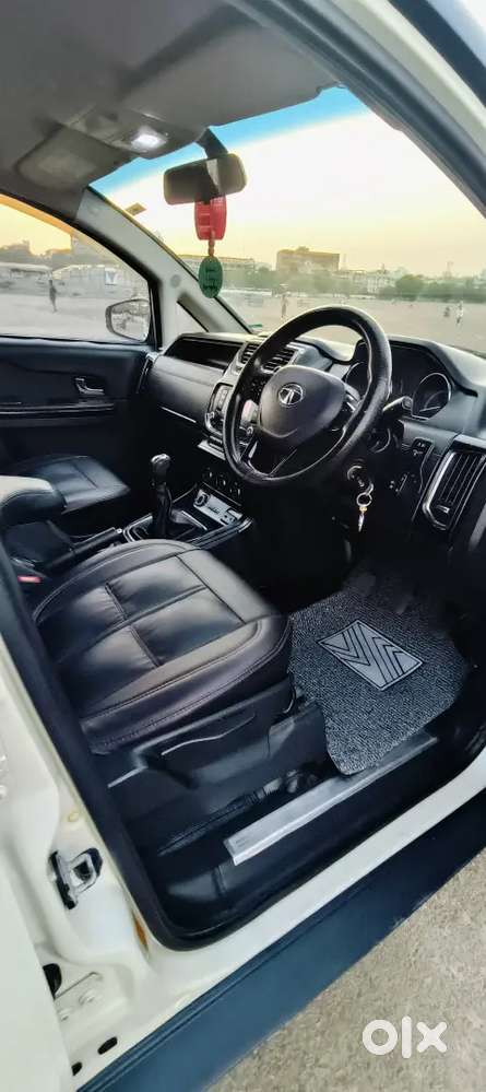 Tata Hexa 1st Owner 7 Seats