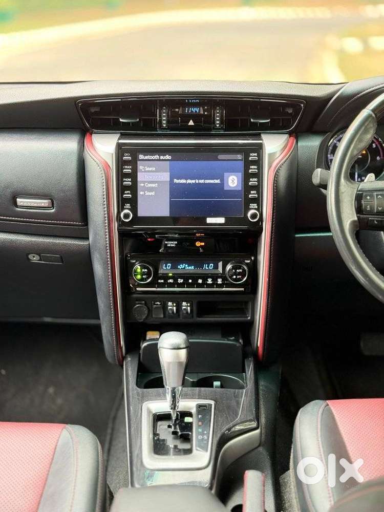 Toyota Fortuner Legender 4x2 At 2.8, 2022, Diesel