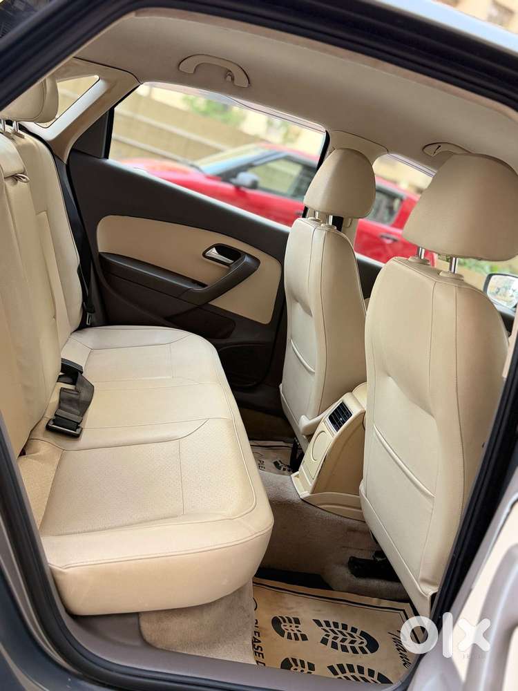 Volkswagen Vento Petrol Highline, 2013, Petrol