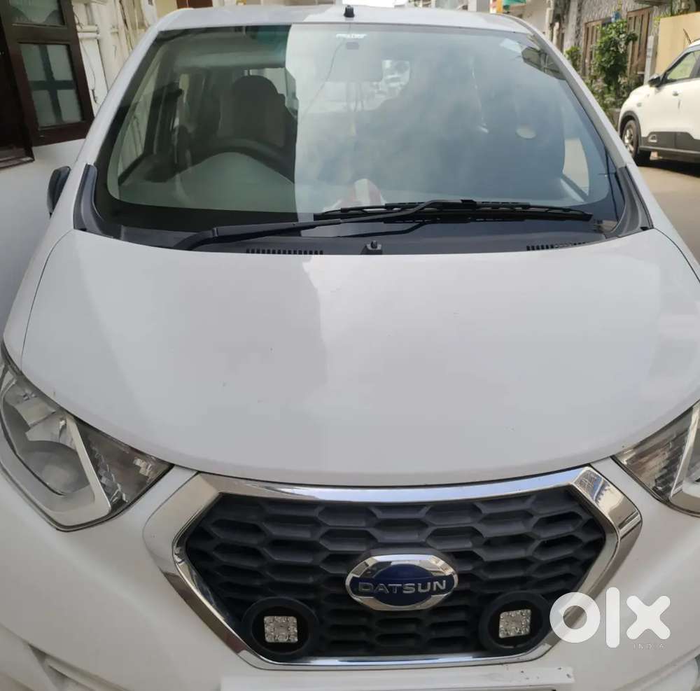 Datsun Redigo 2017 Manual