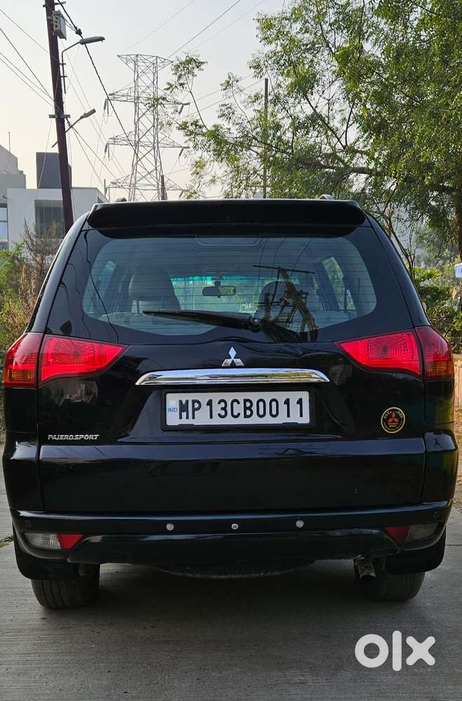 Mitsubishi Pajero Sport 2.5 Manual, 2014, Diesel