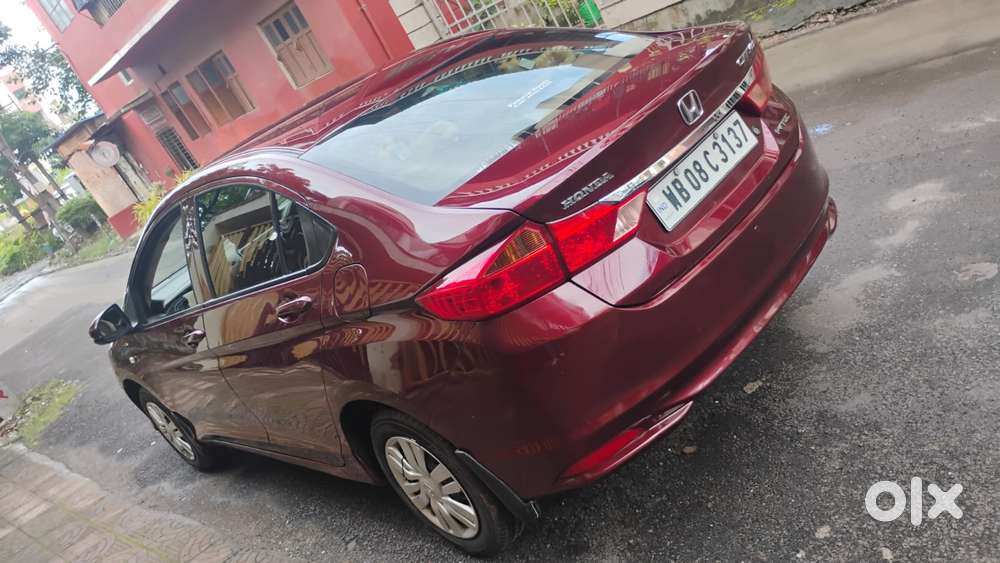 Honda City I-vtec V, 2016, Petrol