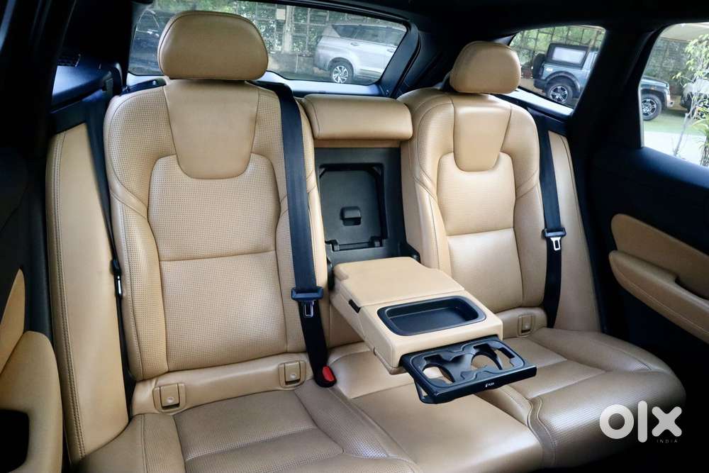 Volvo Xc60 D5 Inscription, 2019, Diesel