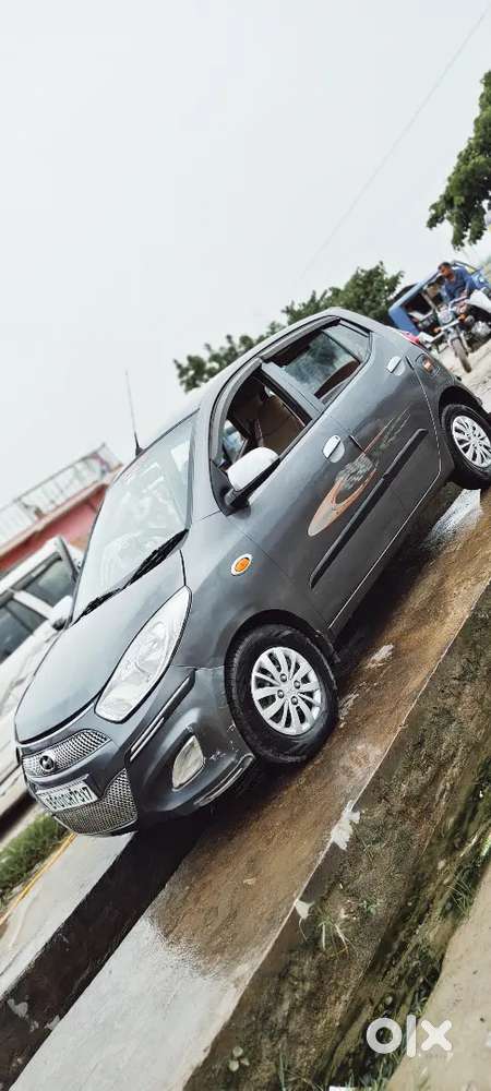Hyundai I10 Sportz 2015 Model
