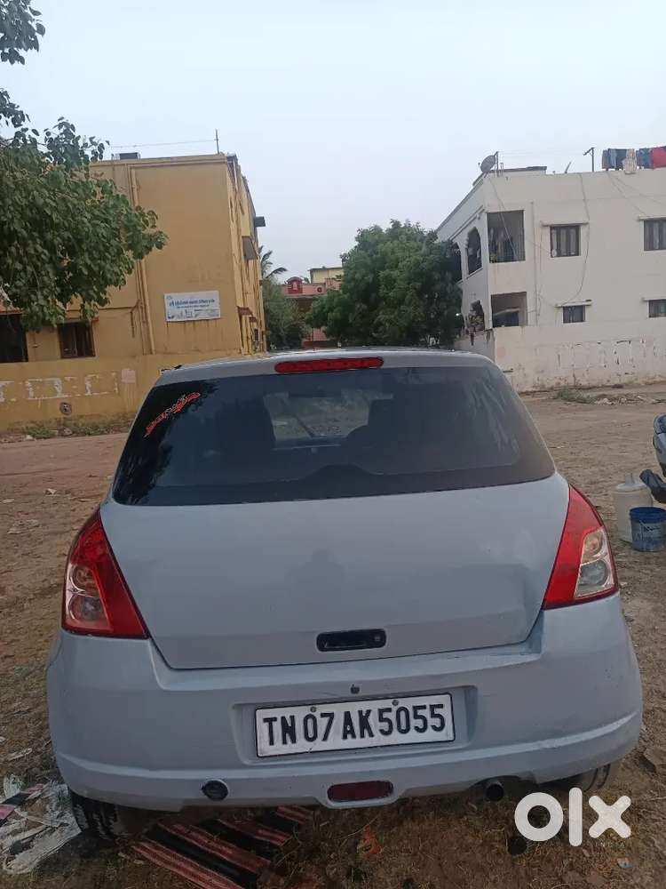 Maruti Suzuki Swift 2006 Petrol 15000 Km Driven