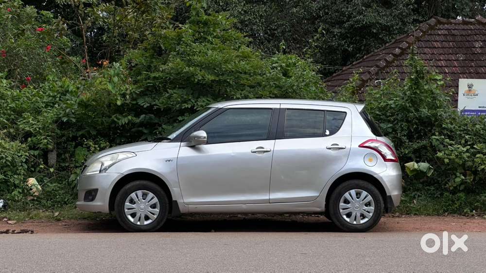 Maruti Suzuki Swift Petrol 2013