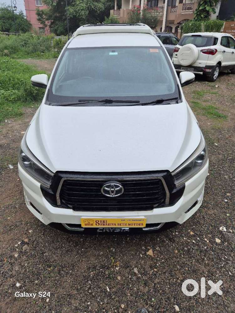 Toyota Innova Crysta 2.4 V, 2018, Diesel