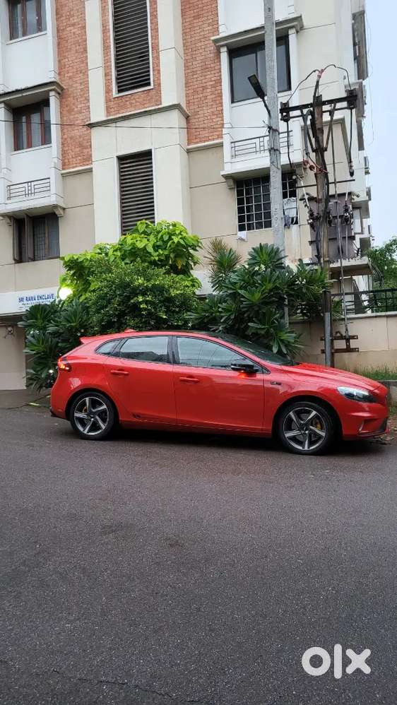 Volvo V40 2016 Diesel Well Maintained