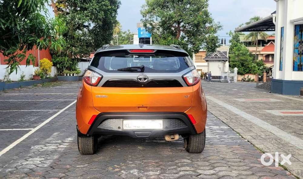 Tata Nexon, 2019, Petrol