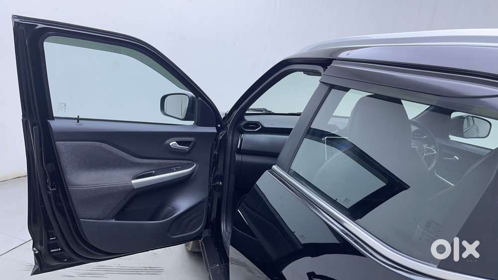 Nissan Magnite 1.0 Xv Premium Turbo Cvt, 2023, Petrol