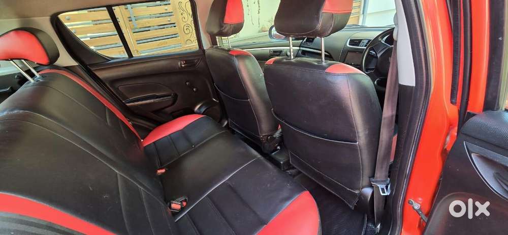 Maruti Suzuki Swift Lxi Optional-o, 2017, Petrol