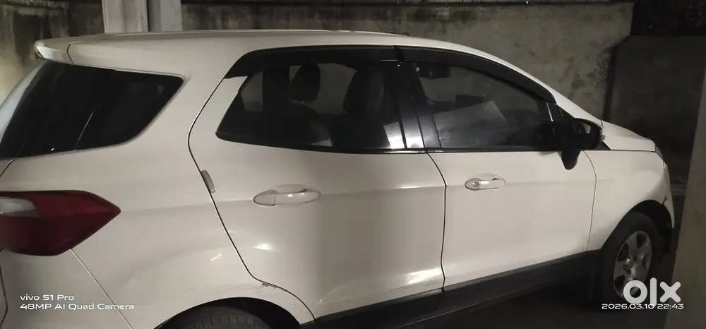 Ford Ecosport 2015 Petrol 86000 Km Driven