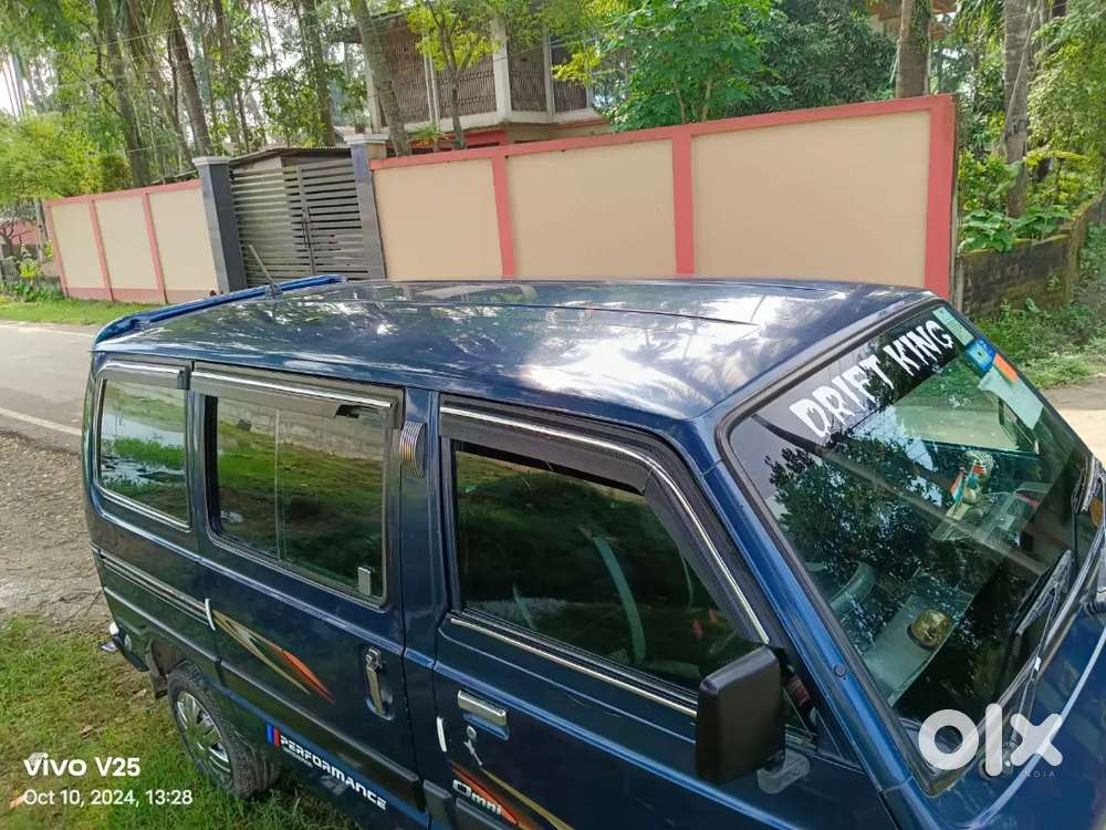 Maruti Suzuki Omni 2017
