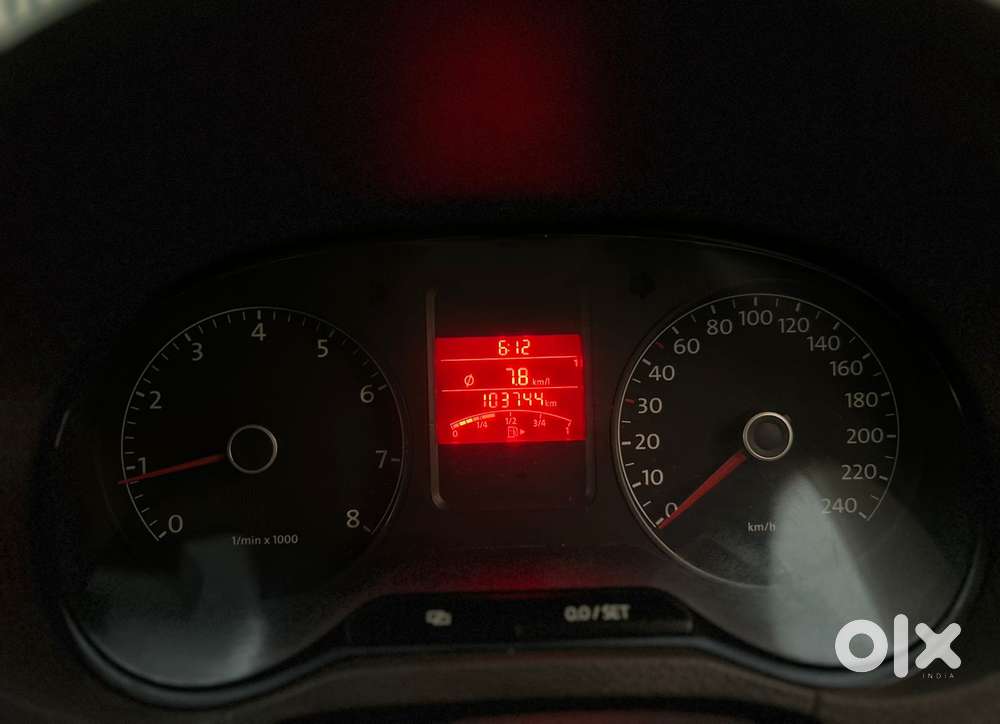 Volkswagen Vento 1.6 Highline Plus 16 Alloy, 2013, Petrol