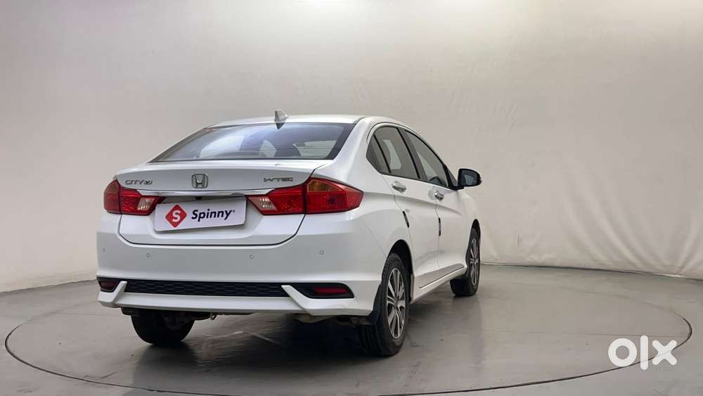 Honda City 1.5 V 4th Gen I-vtec Mt, 2022, Petrol