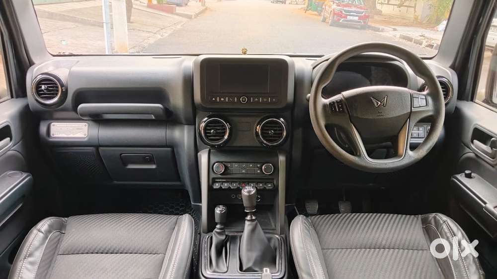 Mahindra Thar Lx Convertible Top Diesel Mt 4wd, 2022, Diesel
