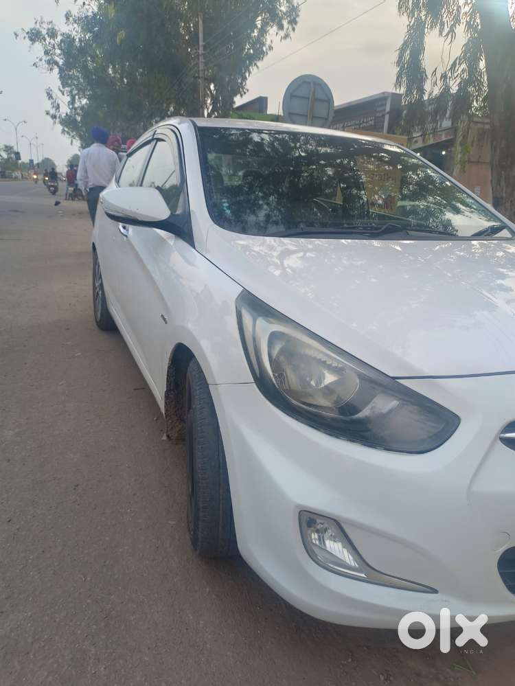 Hyundai Verna 1.6 Crdi Sx Plus At, 2013, Diesel