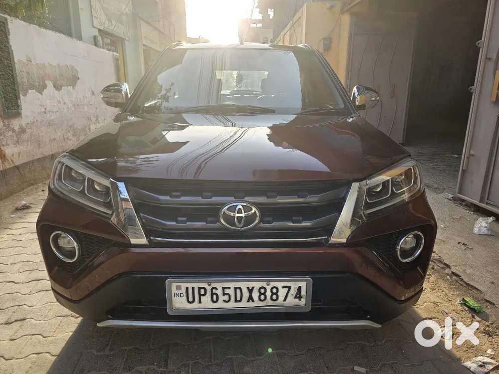 Toyota Urban Cruiser Top