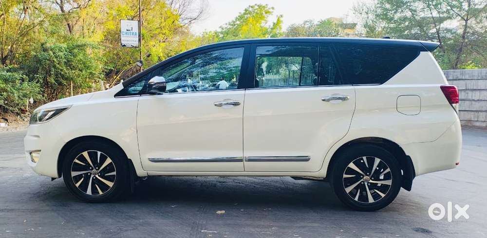 Toyota Innova Crysta 2.4 Z 7 Str, 2022, Diesel