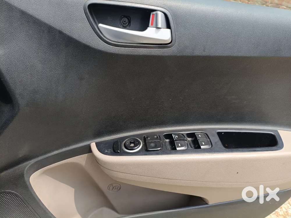 Grand I 10 Full Top Showroom Condition Car